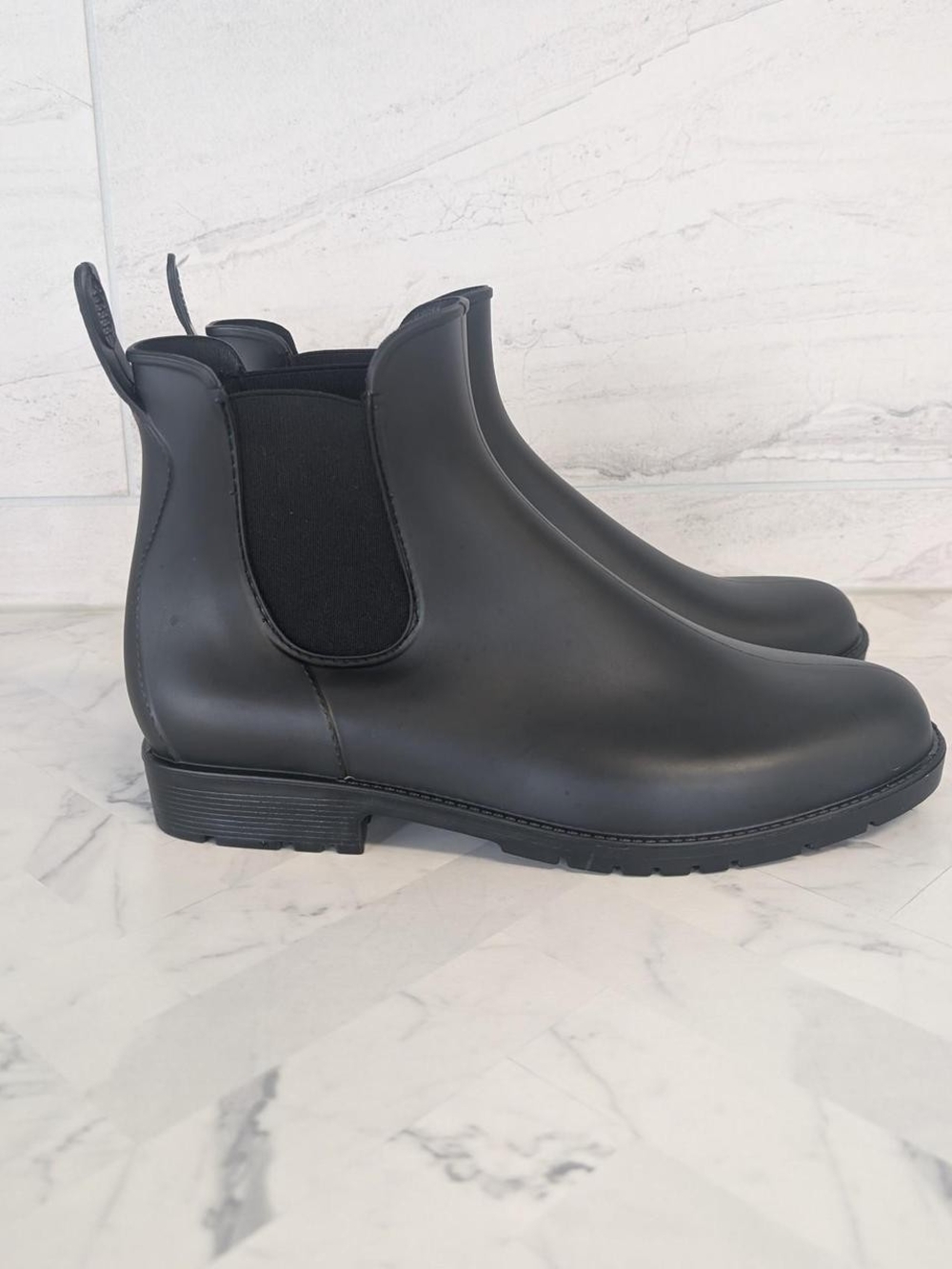 Women's Black Chelsea Rain Boots